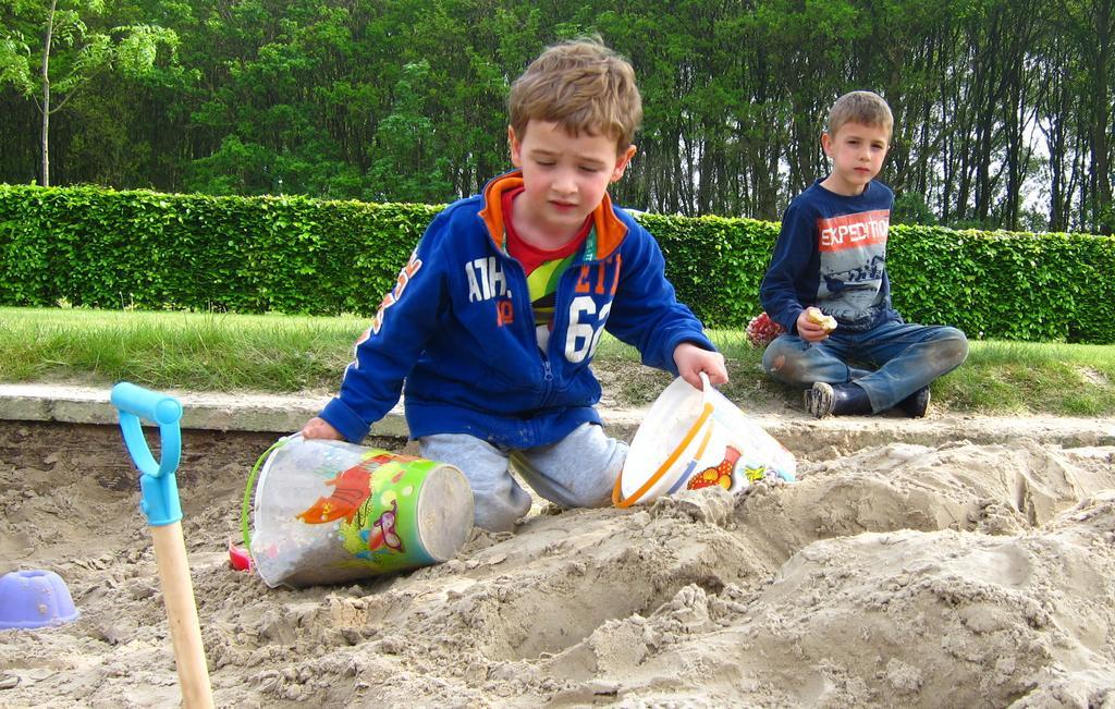 Pipowagen Minicamping De Linde Merselo エクステリア 写真